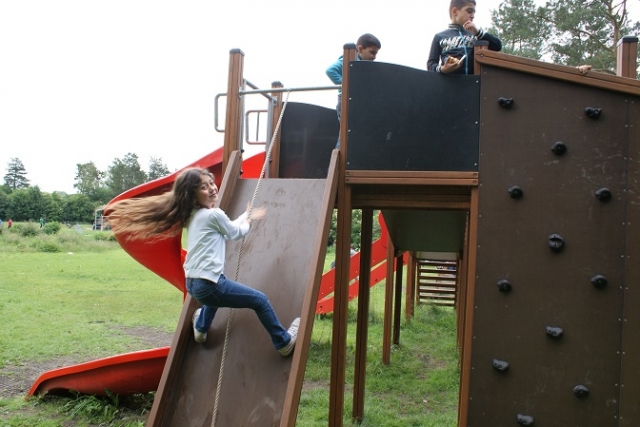 Lars Laj Playgrounds, Climbing